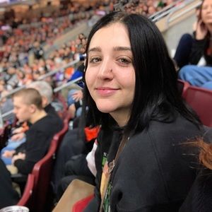 Meet your Posher, Anna